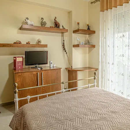 Tasos House