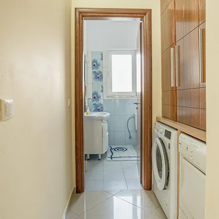 Tasos House Апартаменты Кремасти