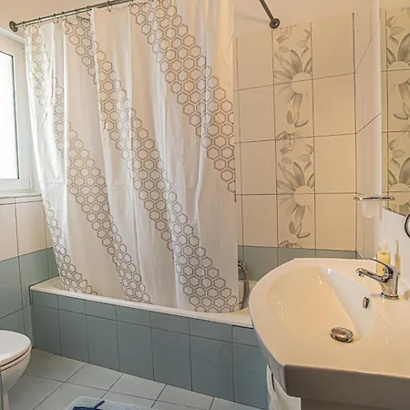 Tasos House Кремасти